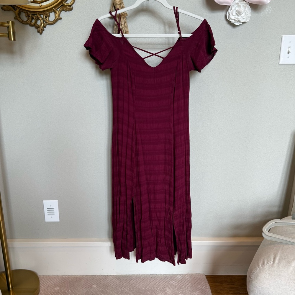 Wanderlux Off-Shoulder Midi Sundress for a Night Out